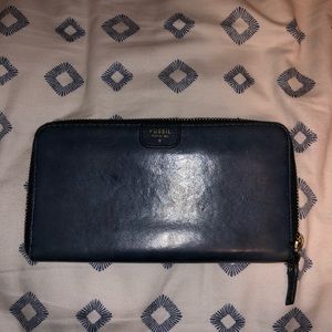 Fossil wallet